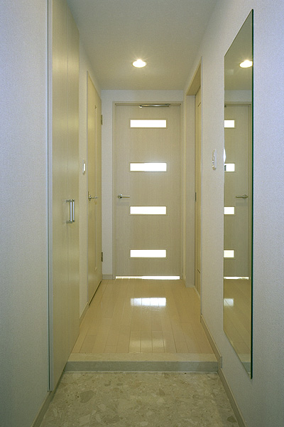 レジディア広尾Ⅱ9階 玄関