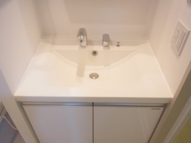 プライムアーバン西荻窪Ⅱ412号室 洗面