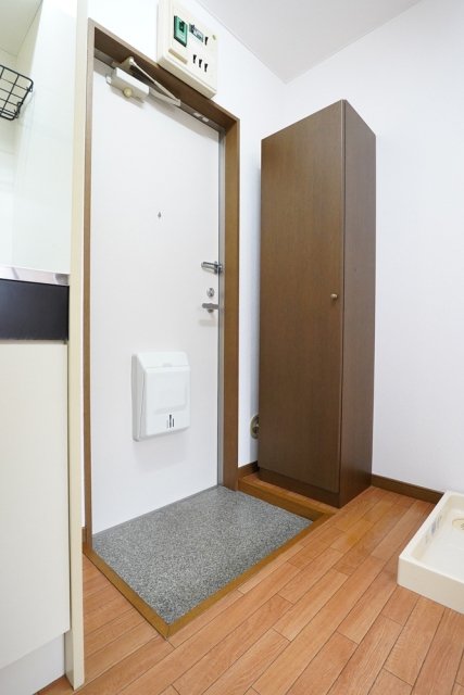 ＯＺ弐番街2階 玄関