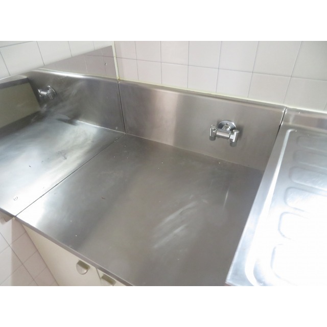 エステートロイヤル８号棟0103号室 内観