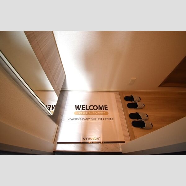 Dスクエア子安町203号室 玄関内