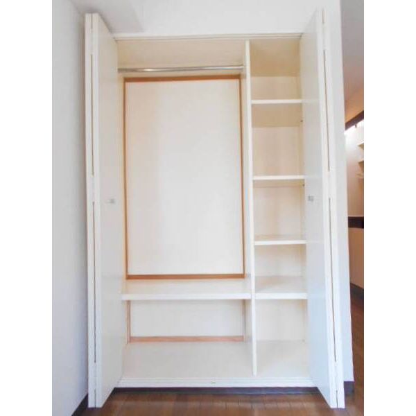 エステート富士見 収納