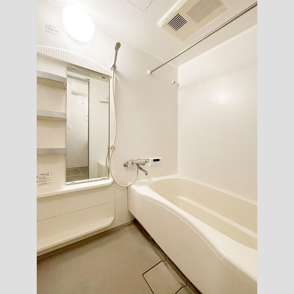 ロイヤルヒルズ武蔵浦和　A106号室 浴室