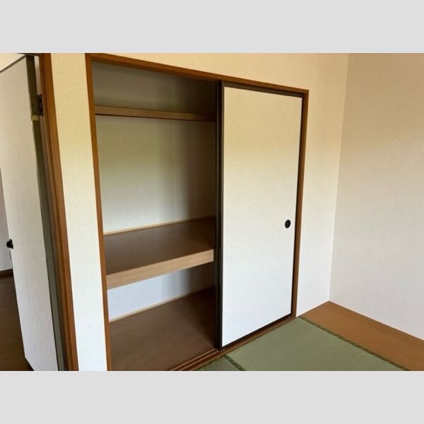 アメニティ　AB 和室押入