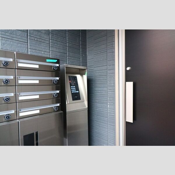 アヴァンス西亀有 オートロック、エントランス