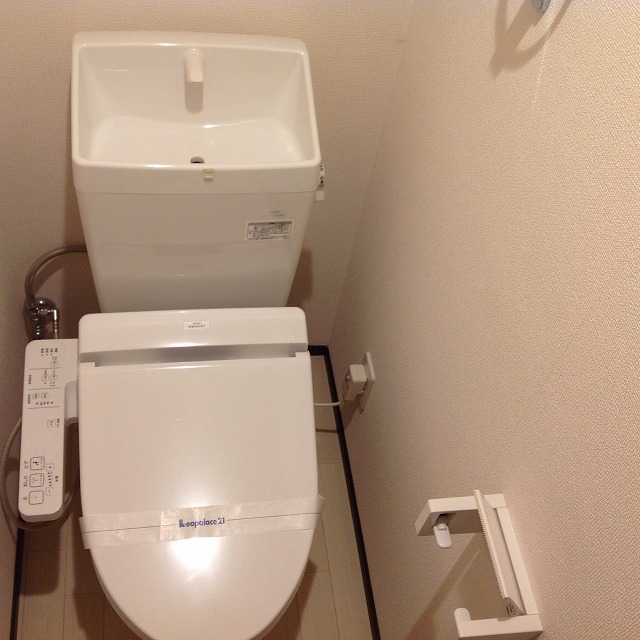 ミランダオカムラハイツ４ 玄関