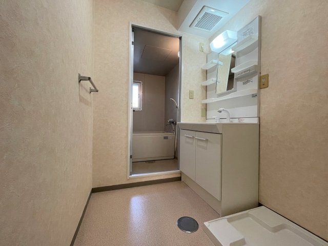 エストフレアＢ棟0202号室 その他