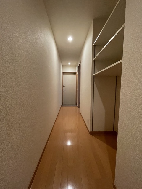 サニーハイツ６0102号室 玄関