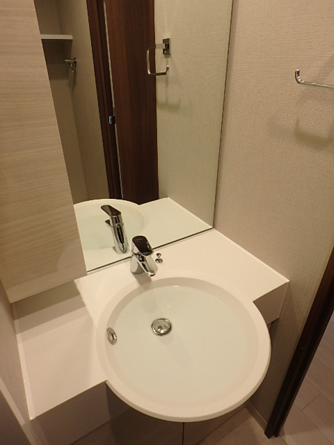 グランド・ガーラ白金高輪6階 洗面