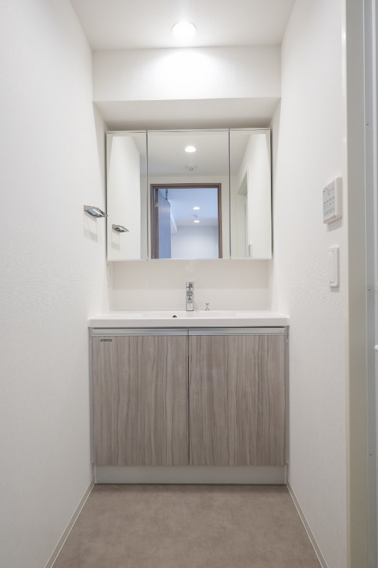 ドゥーエ日暮里Ⅲ4階 洗面