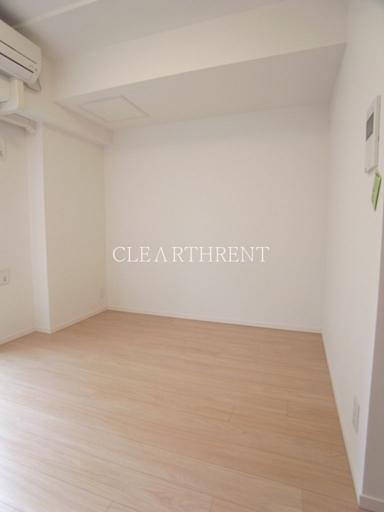 コンシェリア文京根津203号室 6.6帖の洋室