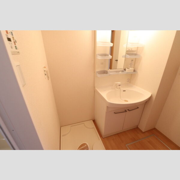 メゾン・ルアー　Ⅲ 洗髪洗面化粧台