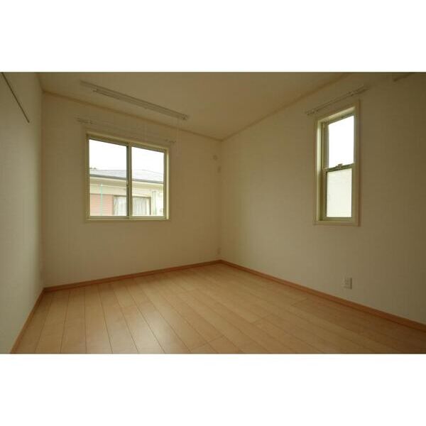 パークス8K リビング