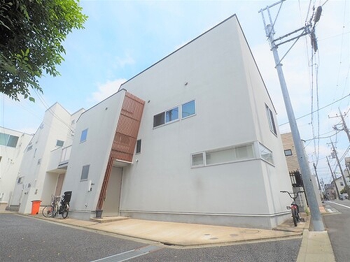世田谷区下馬６丁目戸建の外観画像