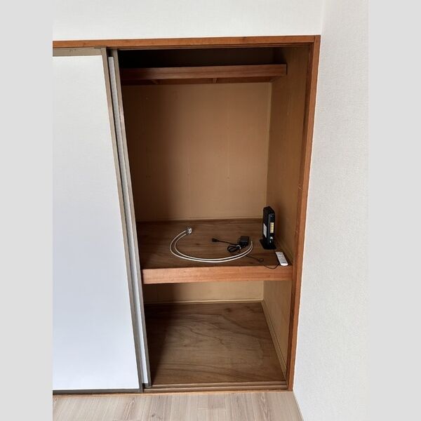 ヴェナスハイム206号室 収納