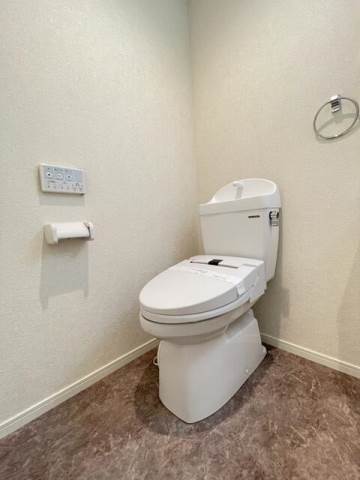 ドルチェ・ビータ西横浜1階 トイレ