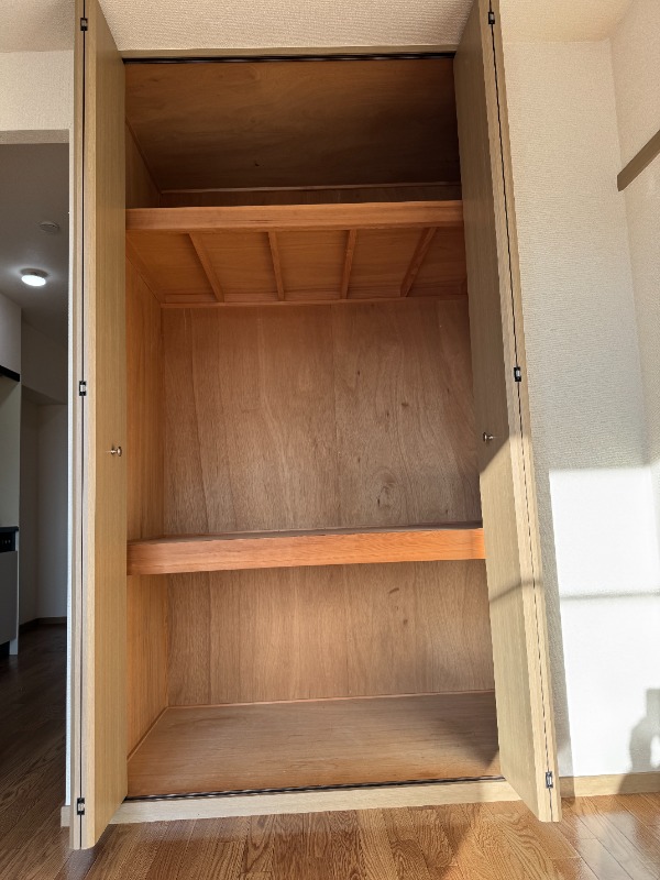 パナハイツ三山A棟2階 収納