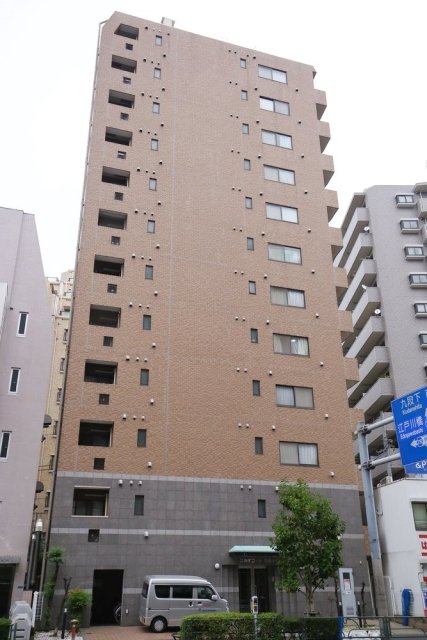 スカイコート新宿曙橋の外観画像
