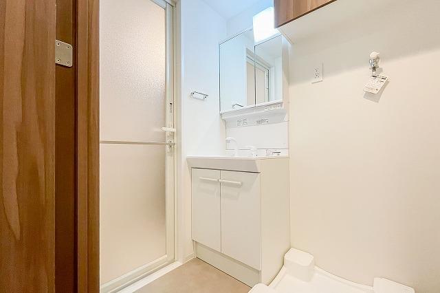 Weave Base Itabashi Honcho 洗面所