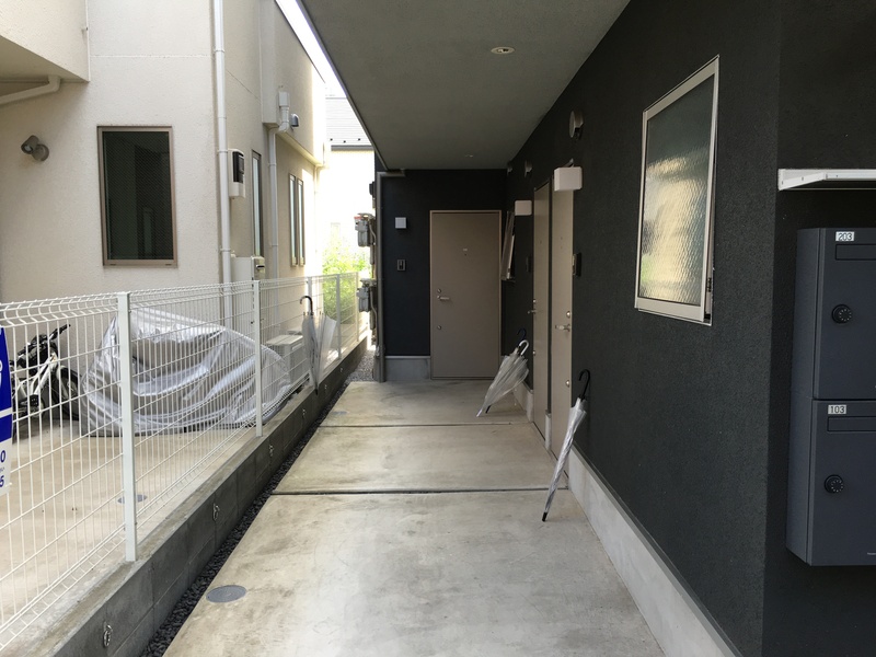 Siesta Gohongi2階 エントランス