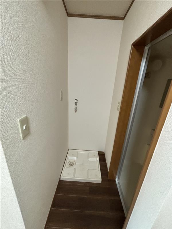 ドミール鷹ノ台0202号室  