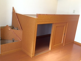 レオパレスるんるん 寝室