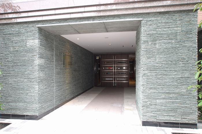 ステージファースト東十条 エントランス