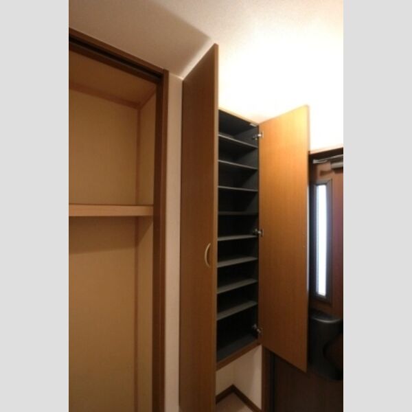 ウィルメゾン シューズボックス