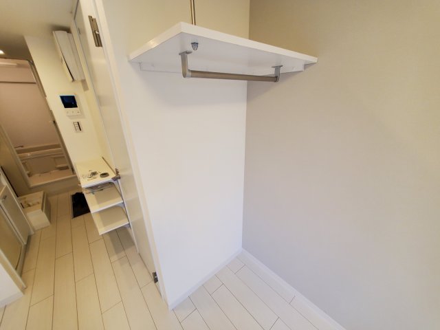 Ｍａｉｓｏｎ　ｄｅ　Ｇｉｎｚａ　Ｅａｓｔ401号室 収納