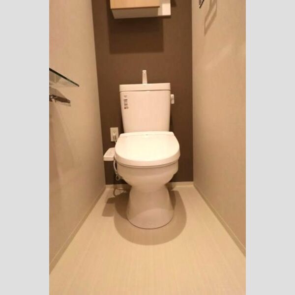 サンジョイアゼロ106号室 温水洗浄暖房便座