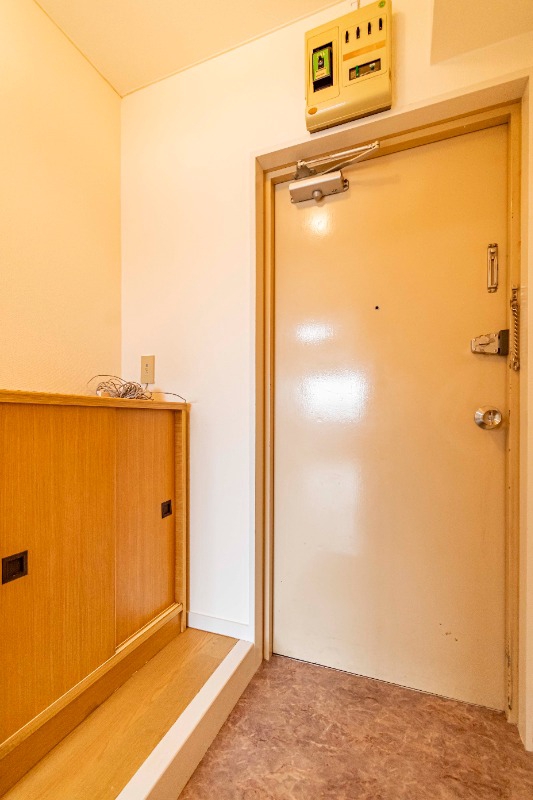 ライオンズマンション西横浜第16階 玄関