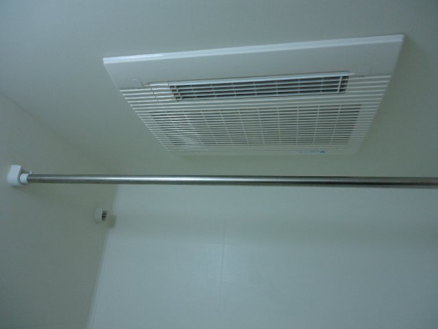 プロニティＲ＆Ｓ103号室 浴室乾燥機