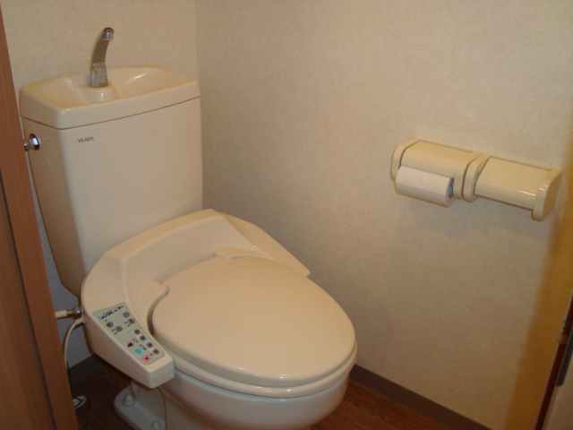 Ｍａｐｌｅ  ｇａｒｄｅｎ シャワー付トイレ