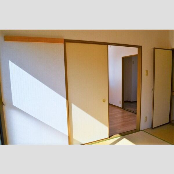 サンフォーラム101号室 同建物別部屋の参考画像