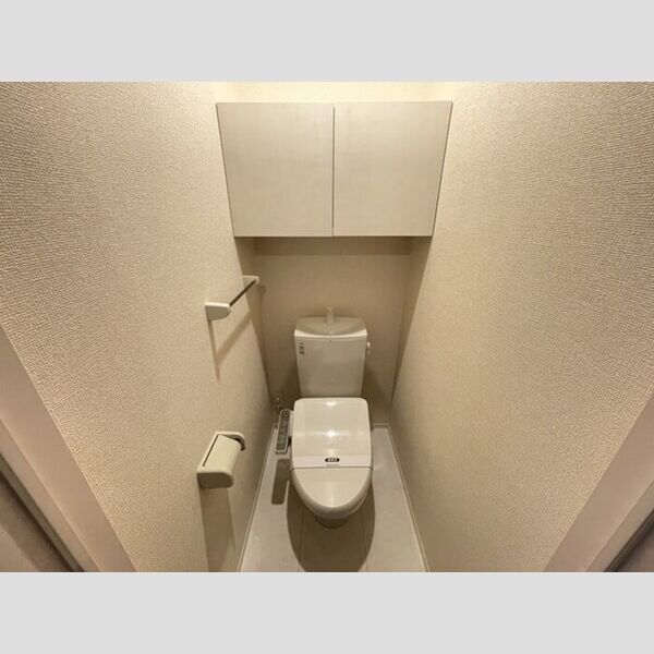 ライフマンションA・B　B105号室 トイレ　温水洗浄暖房便座