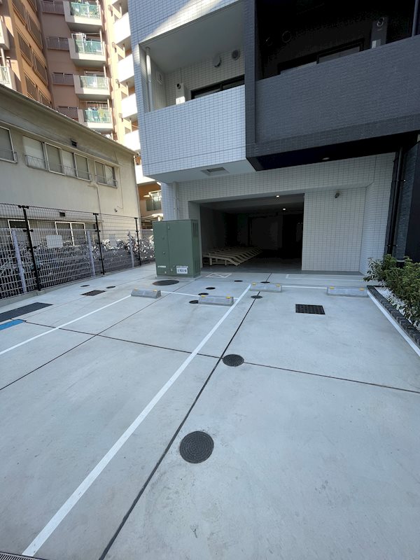 ケリア川口 駐車場