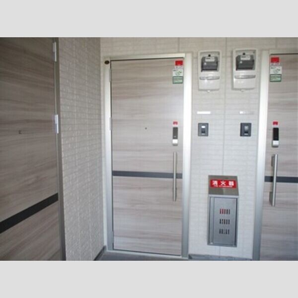 オーガスタハイツ 玄関