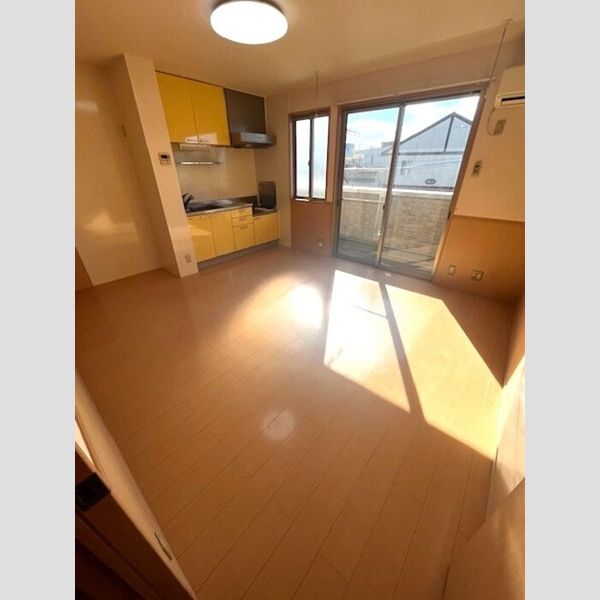 ルクソール202号室 リビング