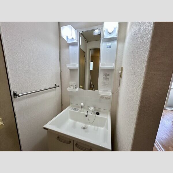 フジヴェール3番館 洗面所