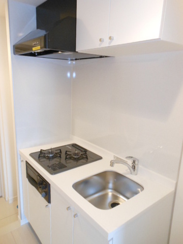 ガーラ・プレシャス渋谷6階 2口コンログリル付のシステムキッチン