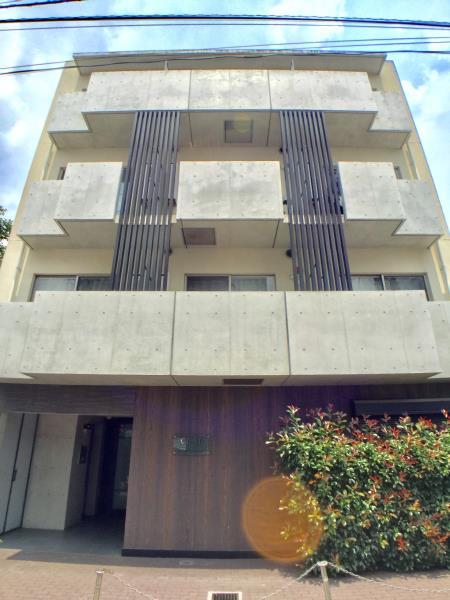 ＣＬＡＰ市谷柳町 外観