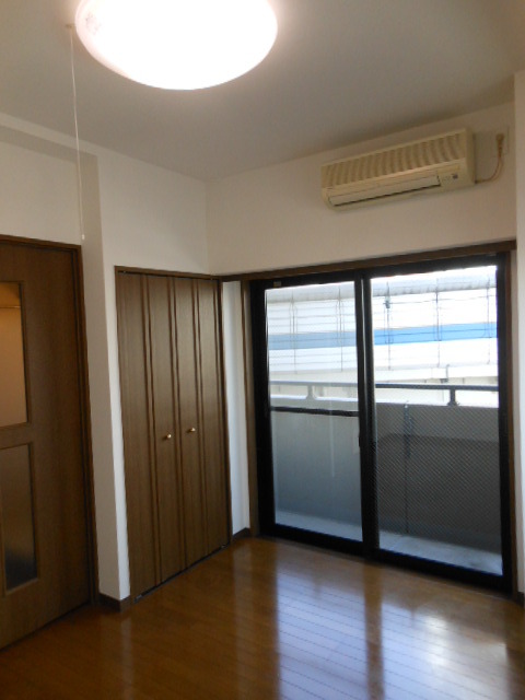 グランド・ガーラ渋谷9階 洋室です