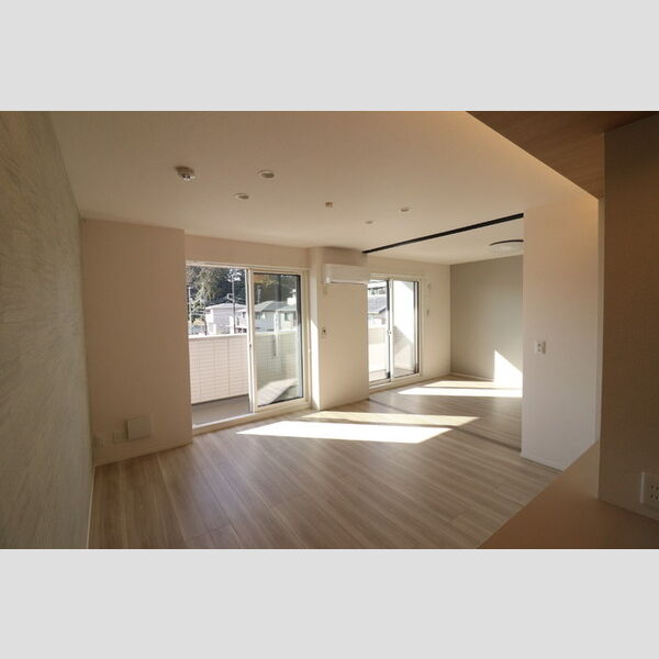 マルシェル館浦和美園303号室 LDK・洋室