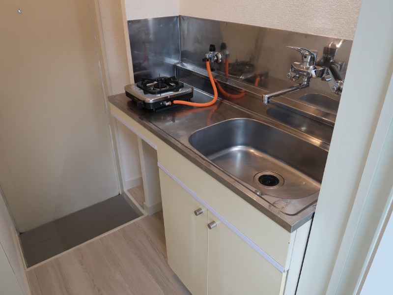 プラザ・ドゥ・ぺートンB棟1階 キッチン