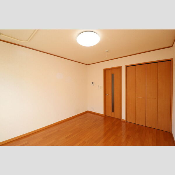 マノワールI 洋室