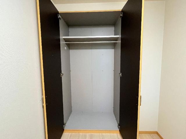 サンライズ戸田 クローゼット