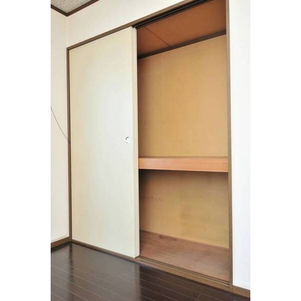 メゾン安田0201号室 収納