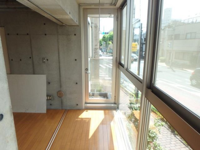 ｐｅｒｇｏｌａ1階 その他