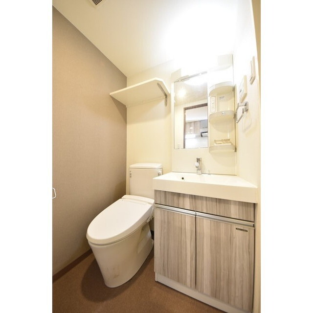 Court Blanche0606号室 内観