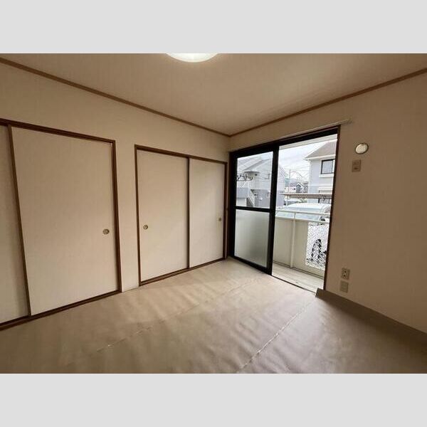 ヴィラモデルナ　A102号室 和室